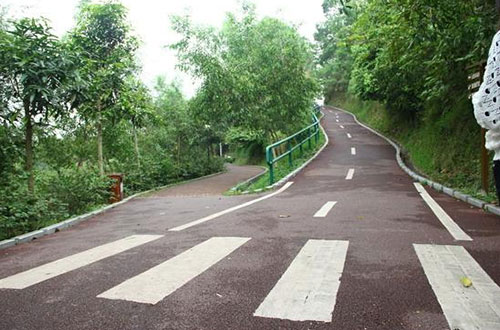 欣方圳公園垃圾桶 讓云浮南山公園風(fēng)景更宜人